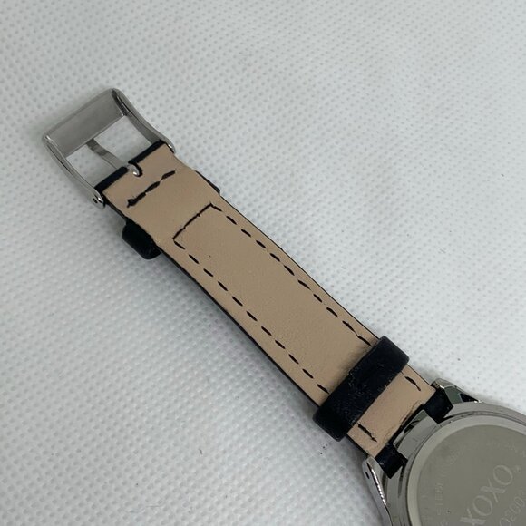 Xoxo women watch 32mm round case silver tone mop dial quartz up to 6.5” running - Picture 7 of 8